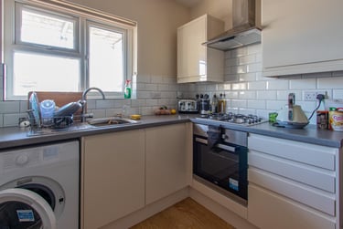 2 bed house, Northcote Street, Plasnewydd, Cardiff, CF243BH - Image 2